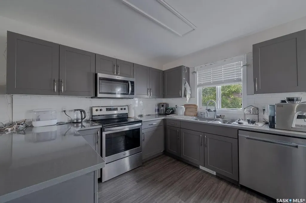5220 Primrose Green Drive E Regina SK S4V 3S8