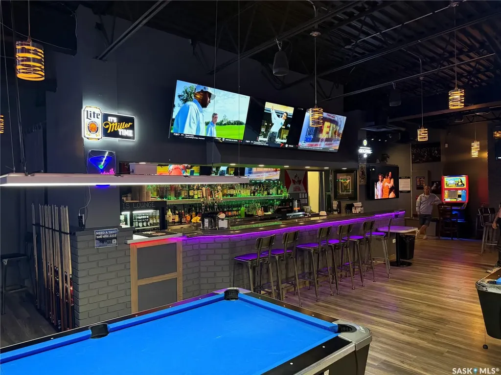 705 Central Avenue Saskatoon SK S7N 3A4