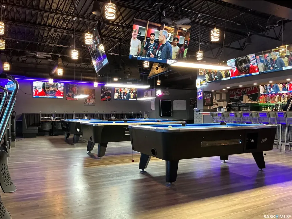 705 Central Avenue Saskatoon SK S7N 3A4