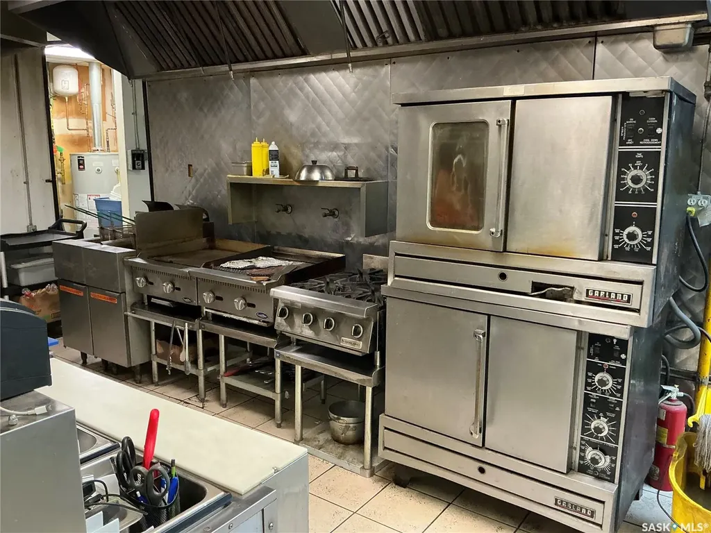 705 Central Avenue Saskatoon SK S7N 3A4