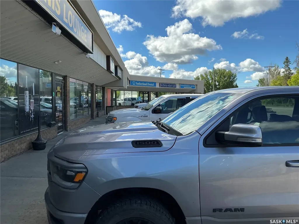 705 Central Avenue Saskatoon SK S7N 3A4