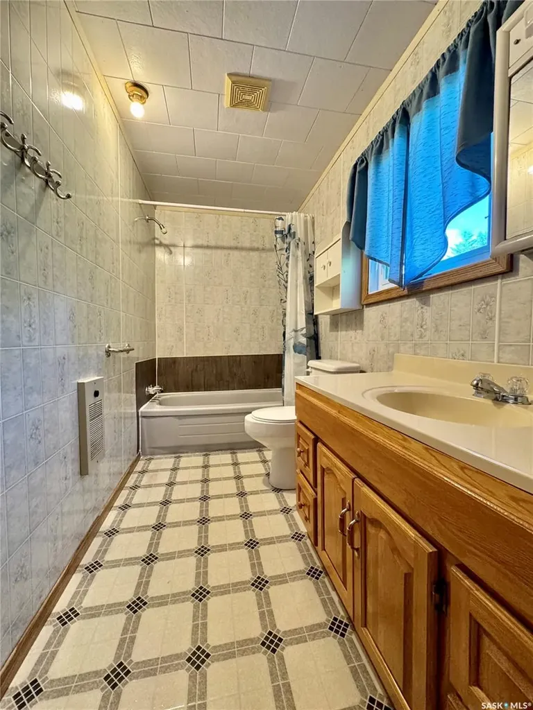 138 Sunset Street Churchbridge SK S0A 0M0