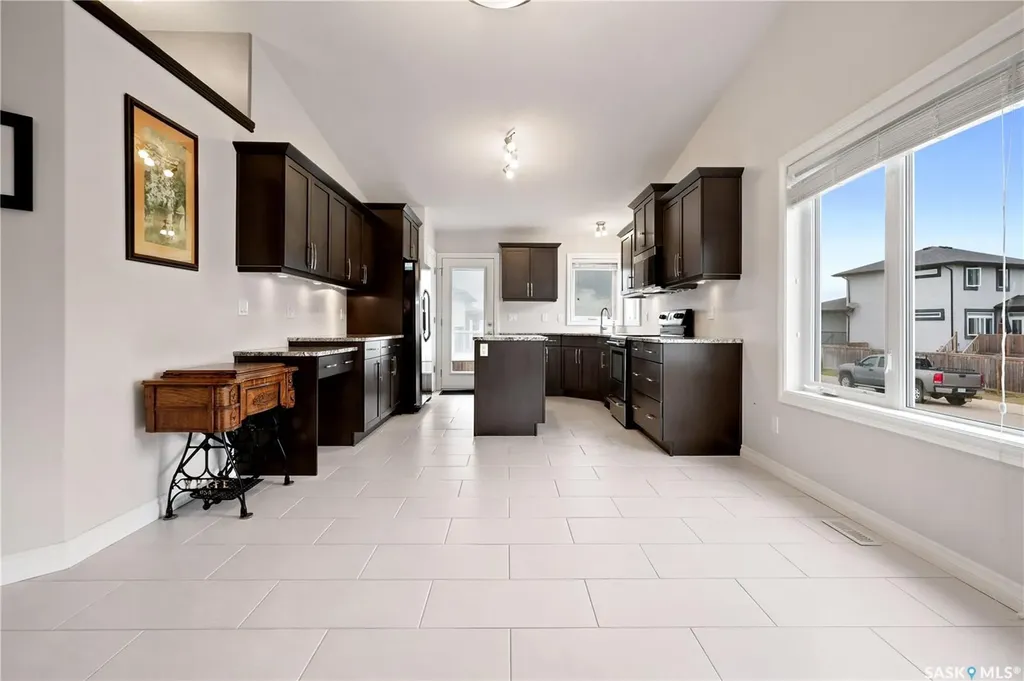456 5th Avenue Pilot Butte SK S0G 3Z0
