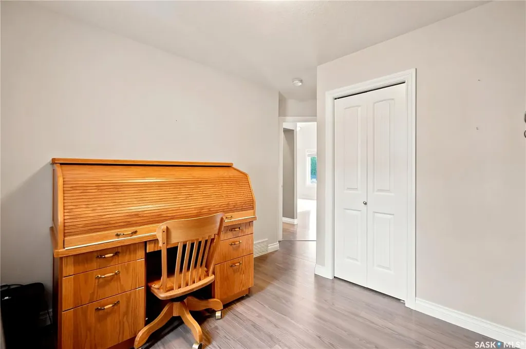 456 5th Avenue Pilot Butte SK S0G 3Z0