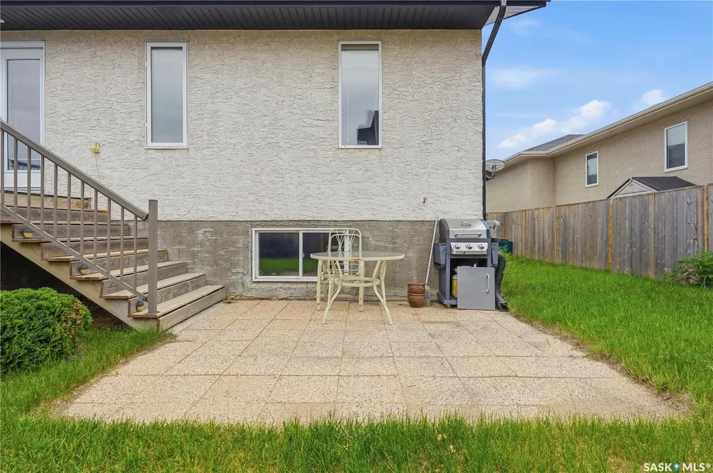 456 5th Avenue Pilot Butte SK S0G 3Z0
