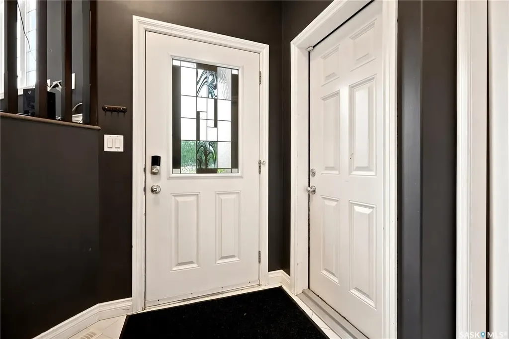 456 5th Avenue Pilot Butte SK S0G 3Z0