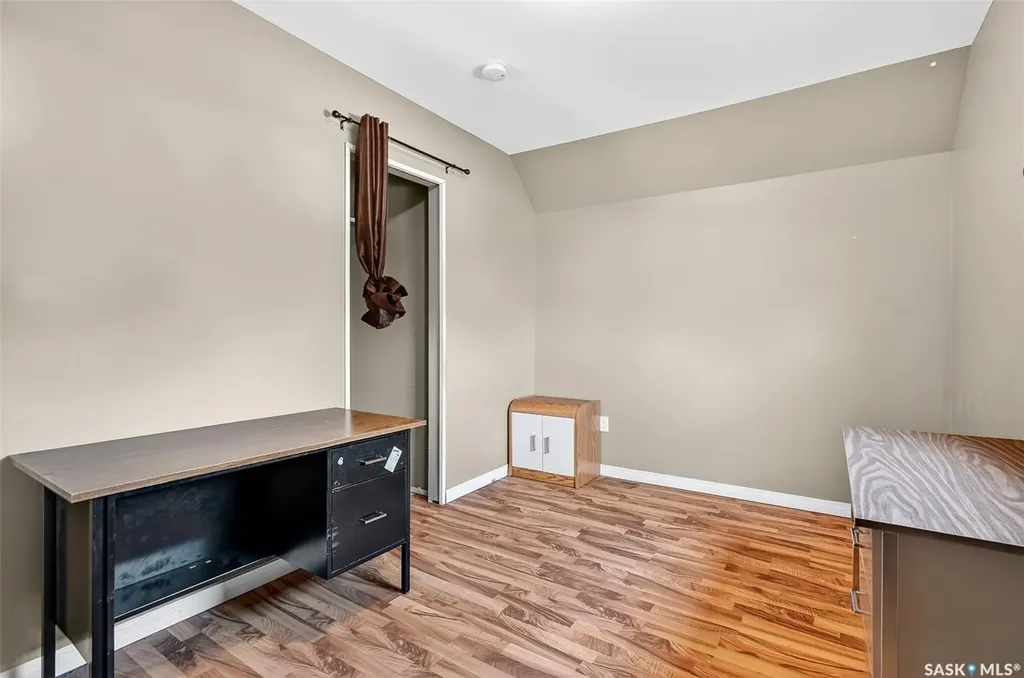 524 Saskatchewan Street W Moose Jaw SK S6H 0V5