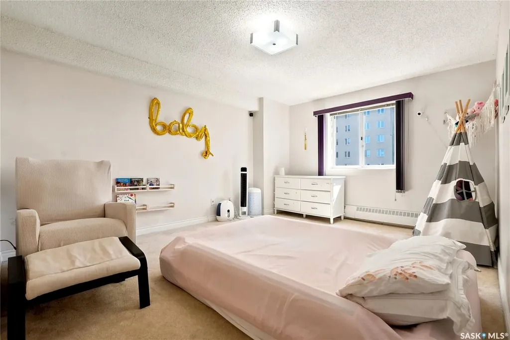 315 5th Avenue N Saskatoon SK S7K 5Z8