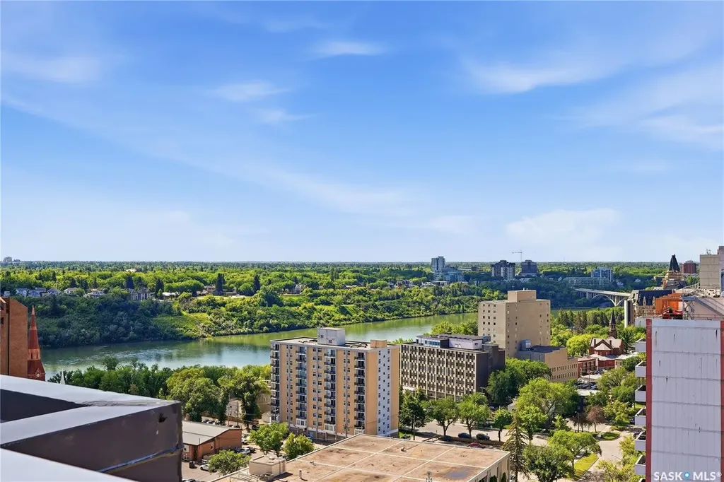 315 5th Avenue N Saskatoon SK S7K 5Z8