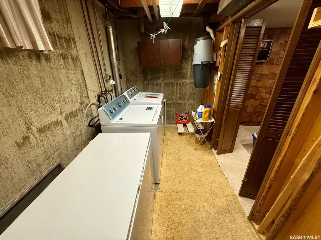 15 Fuhrmann Crescent Regina SK S4R 5S4
