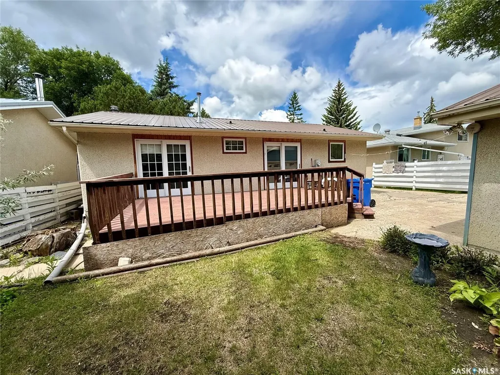 15 Fuhrmann Crescent Regina SK S4R 5S4