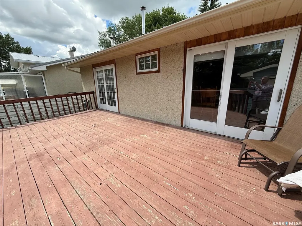15 Fuhrmann Crescent Regina SK S4R 5S4