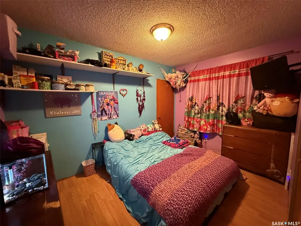 221 Macaskill Avenue Glaslyn SK S0M 0Y0