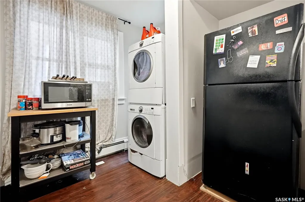 2070 Garnet Street Regina SK S4T 2Z6