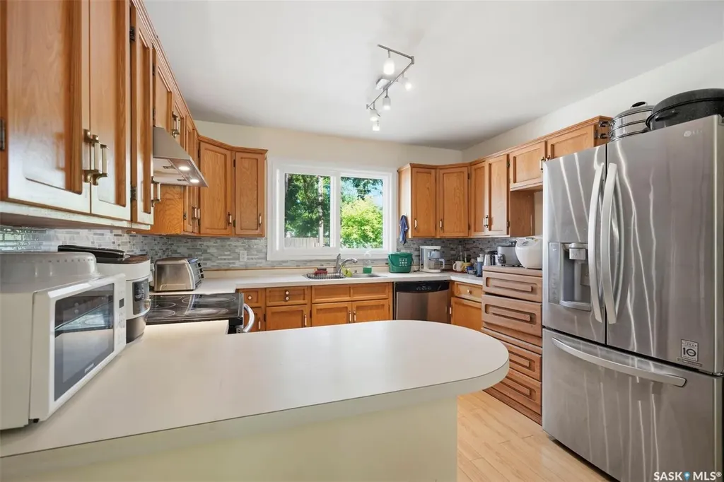 22 Rutter Crescent Saskatoon SK S7H 3B7