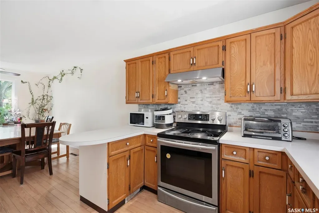 22 Rutter Crescent Saskatoon SK S7H 3B7