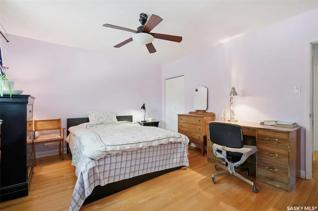 22 Rutter Crescent Saskatoon SK S7H 3B7