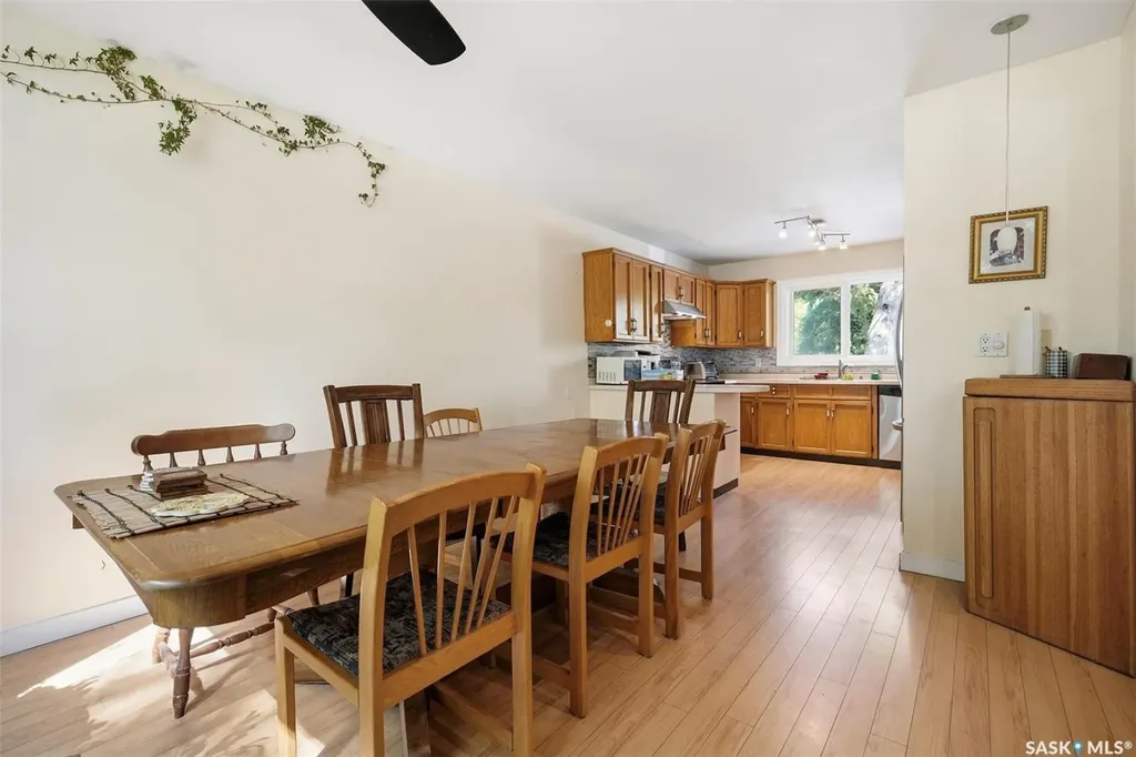22 Rutter Crescent Saskatoon SK S7H 3B7