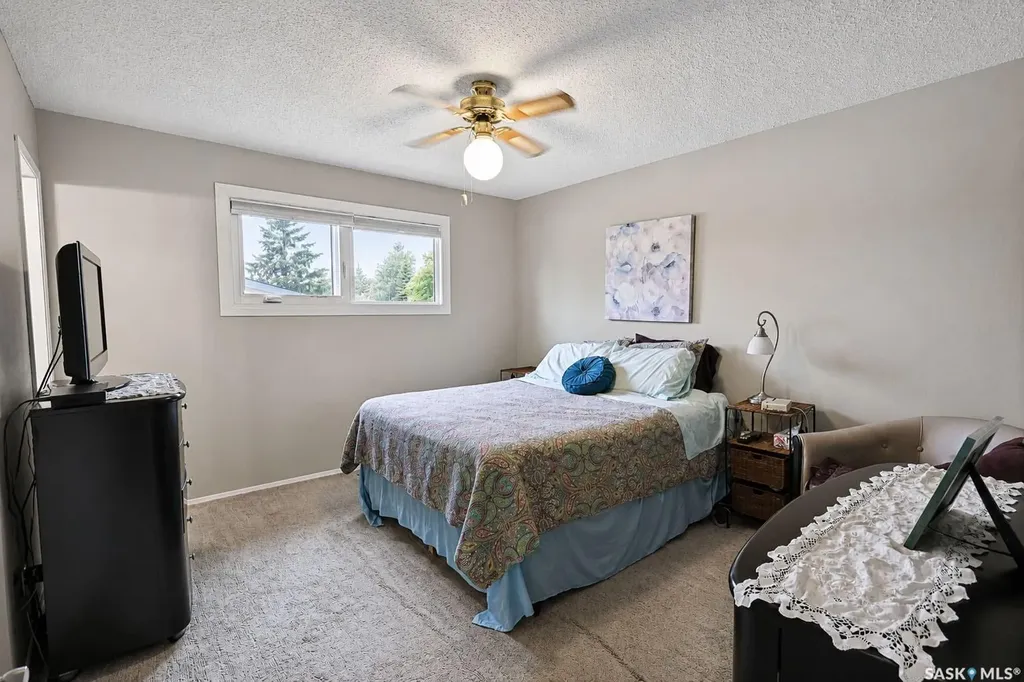 1269 Gillmor Crescent Prince Albert SK S6V 6A8