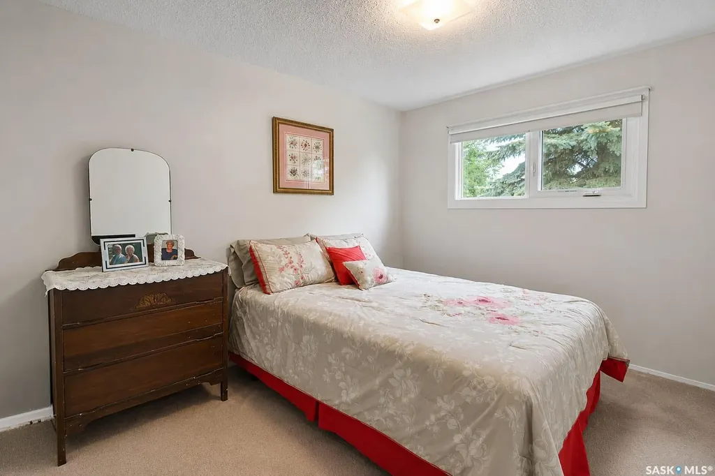 1269 Gillmor Crescent Prince Albert SK S6V 6A8