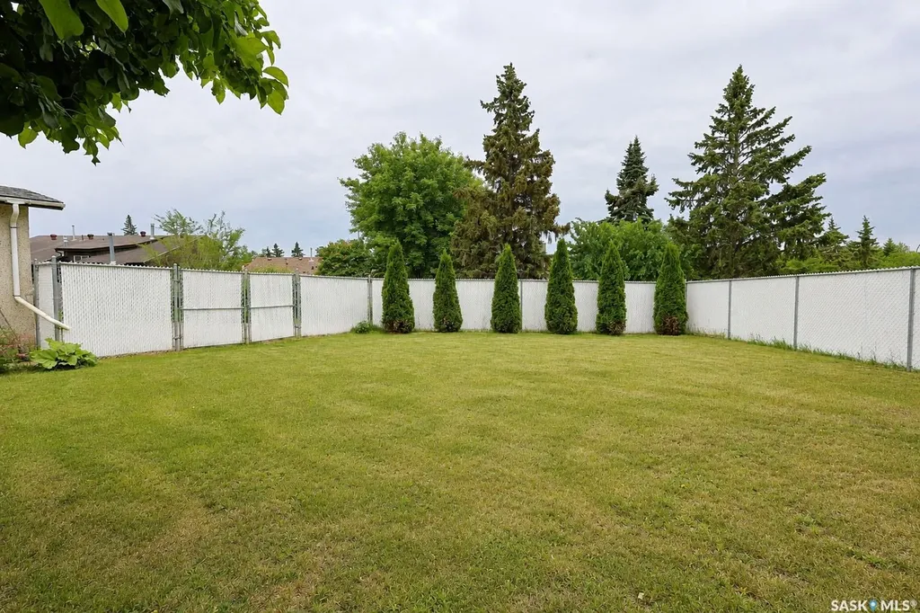1269 Gillmor Crescent Prince Albert SK S6V 6A8