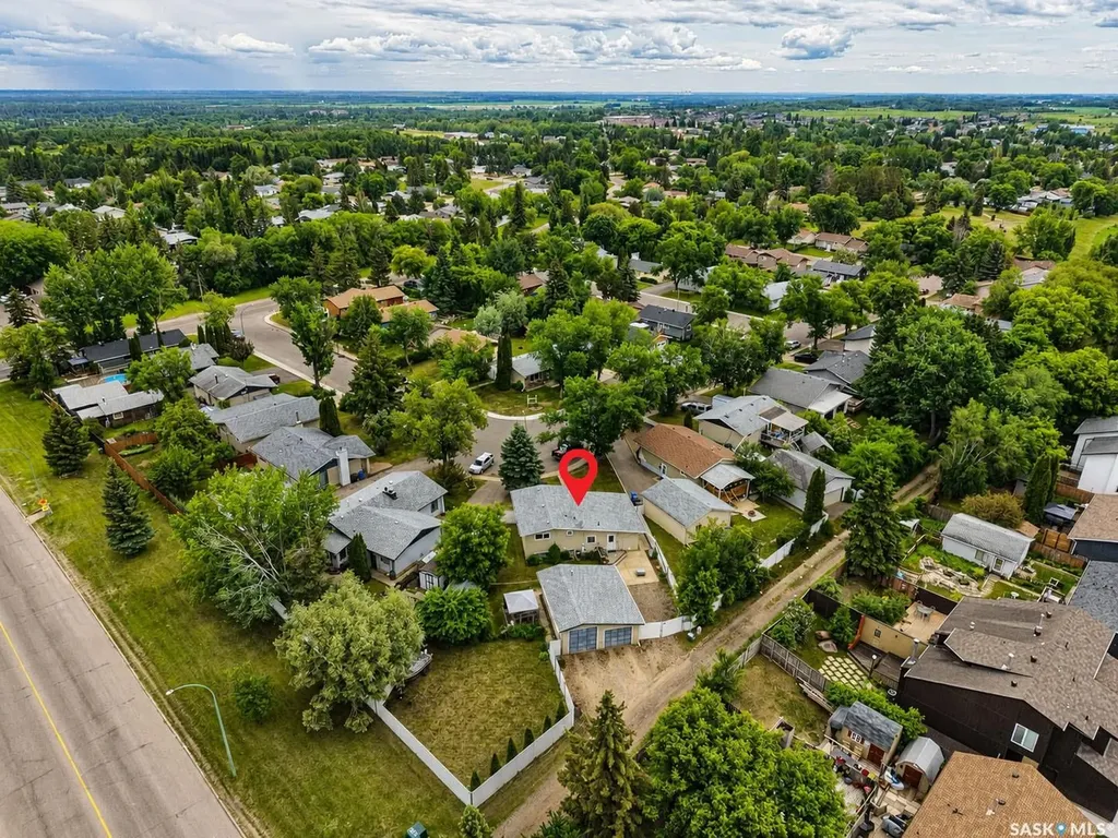 1269 Gillmor Crescent Prince Albert SK S6V 6A8