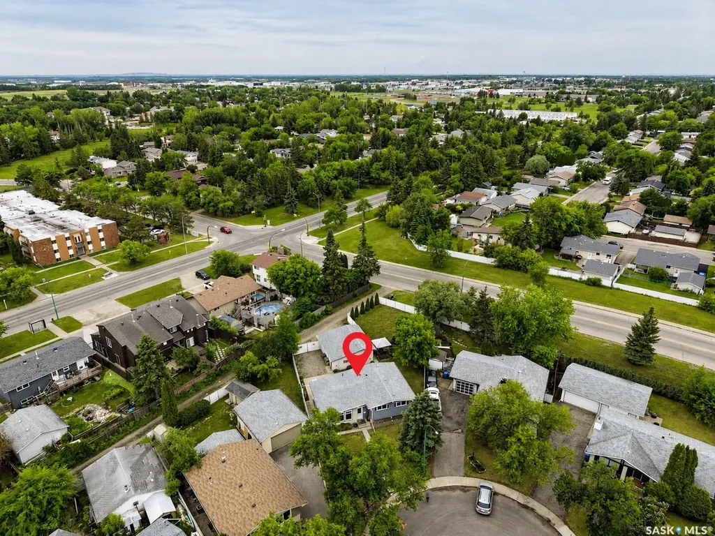 1269 Gillmor Crescent Prince Albert SK S6V 6A8