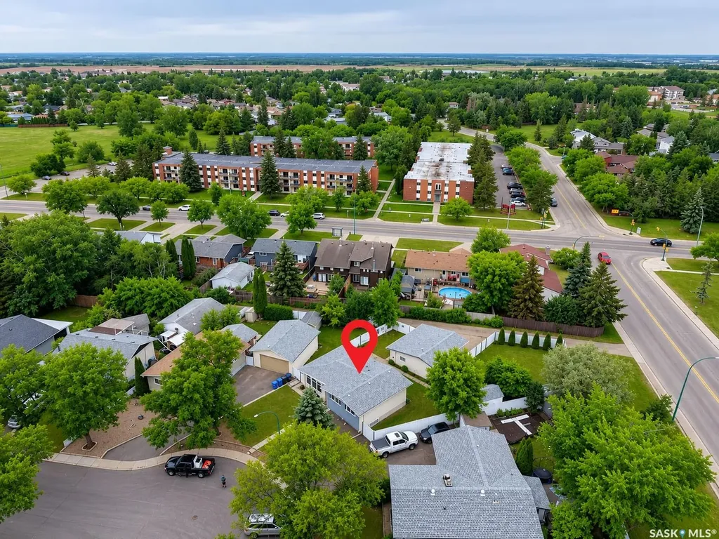 1269 Gillmor Crescent Prince Albert SK S6V 6A8