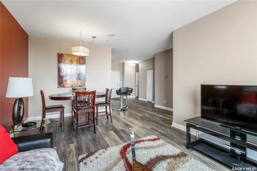 1867 Hamilton Street Regina SK S4P 2C2