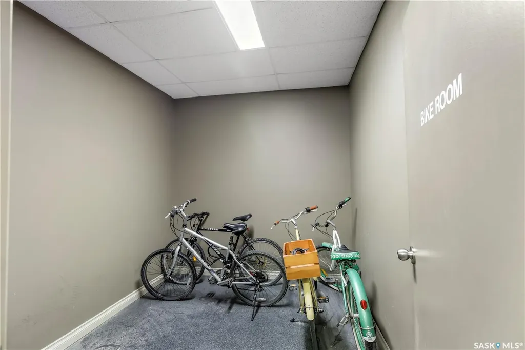 1867 Hamilton Street Regina SK S4P 2C2