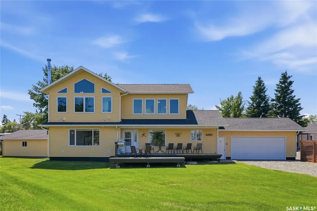 4 Marina Drive Candle Lake SK S0J 3E0