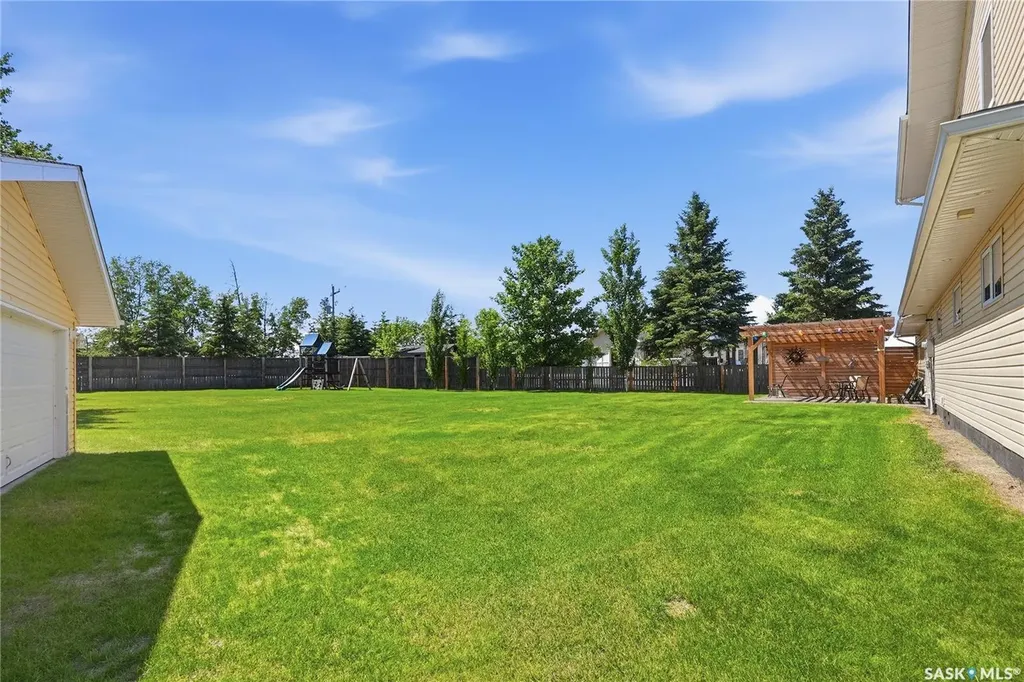 4 Marina Drive Candle Lake SK S0J 3E0