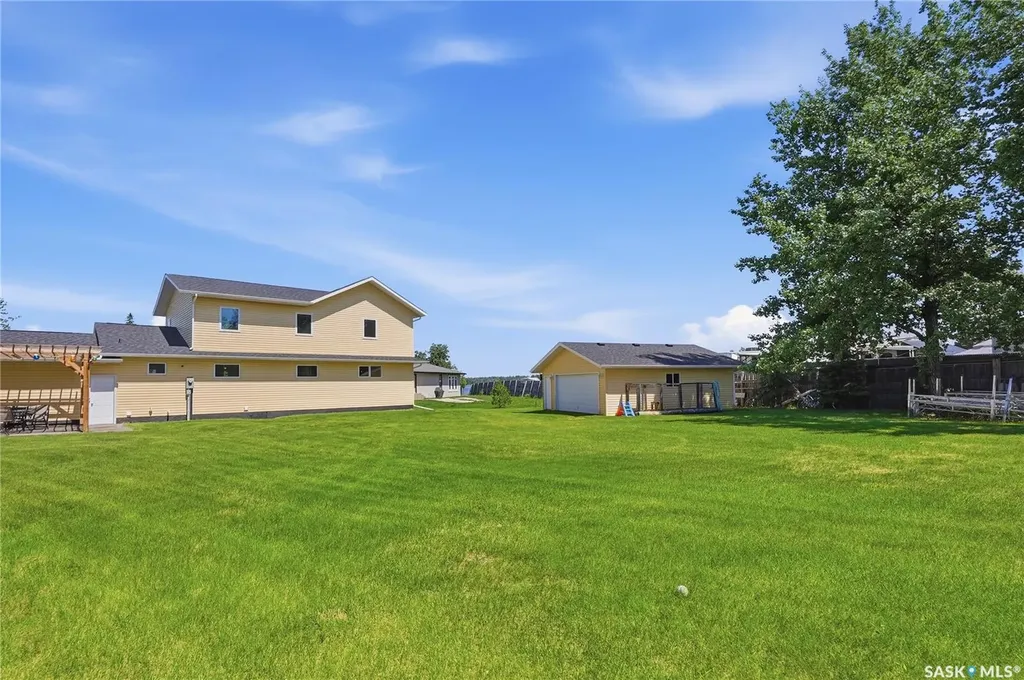 4 Marina Drive Candle Lake SK S0J 3E0