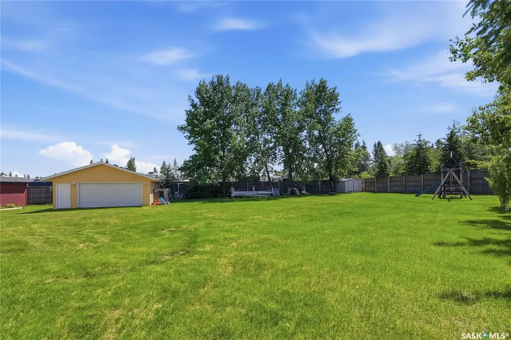 4 Marina Drive Candle Lake SK S0J 3E0