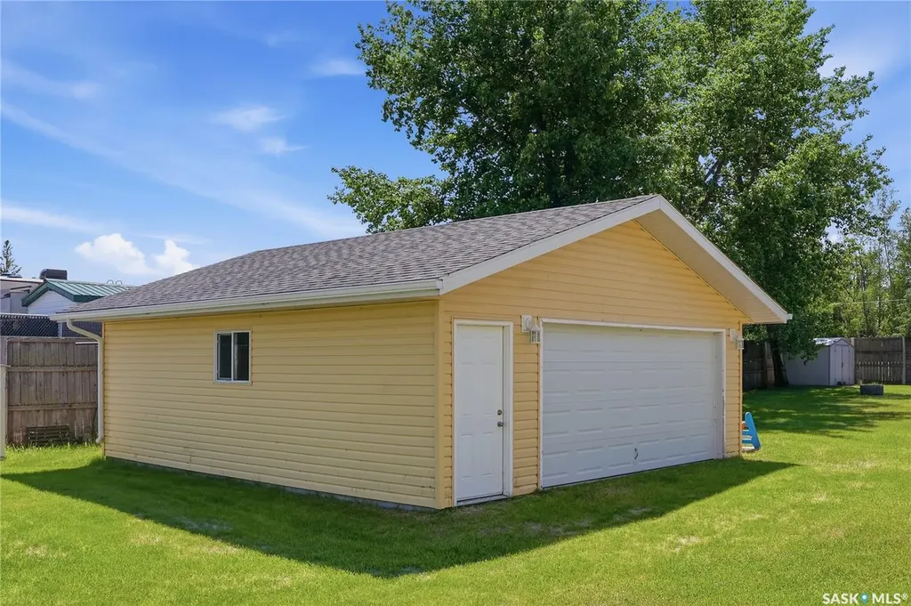 4 Marina Drive Candle Lake SK S0J 3E0