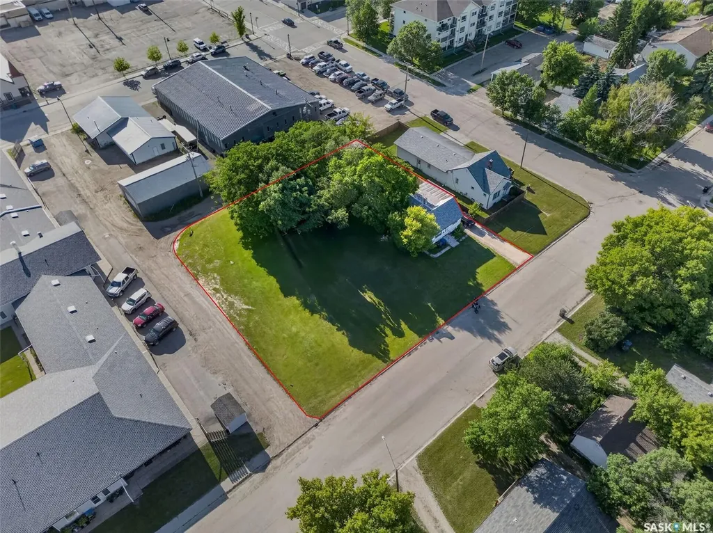 527-531-535 6th Street Humboldt SK S0K 2A0