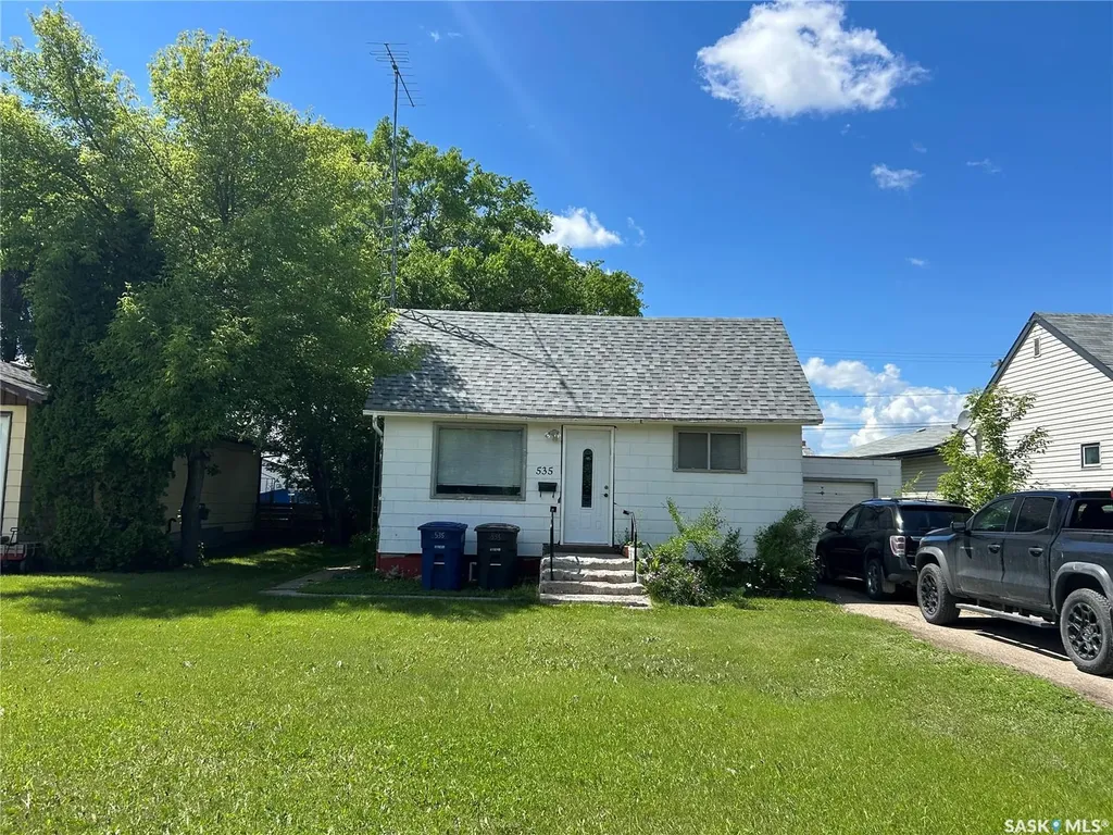 527-531-535 6th Street Humboldt SK S0K 2A0