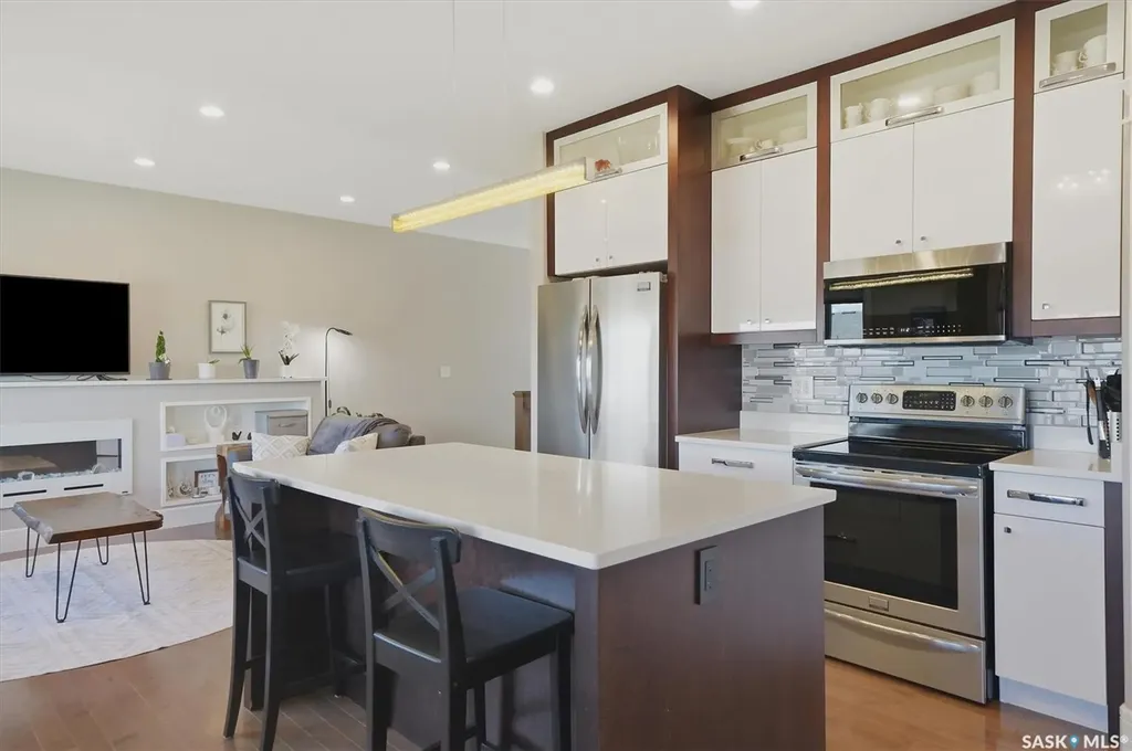 238 Gillies Street Saskatoon SK S7V 0J7