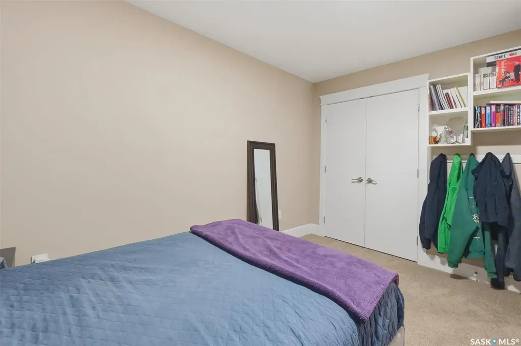 238 Gillies Street Saskatoon SK S7V 0J7
