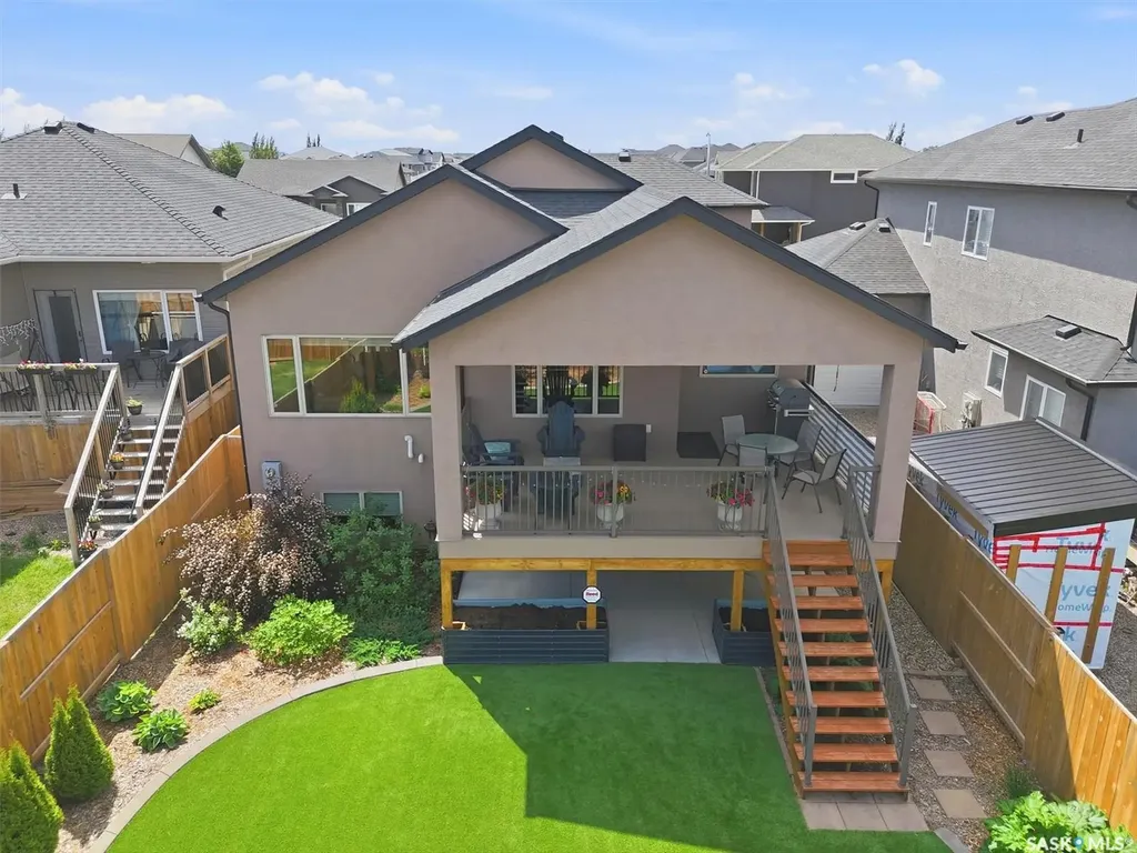 238 Gillies Street Saskatoon SK S7V 0J7