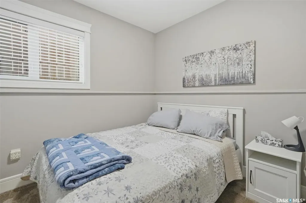 238 Gillies Street Saskatoon SK S7V 0J7