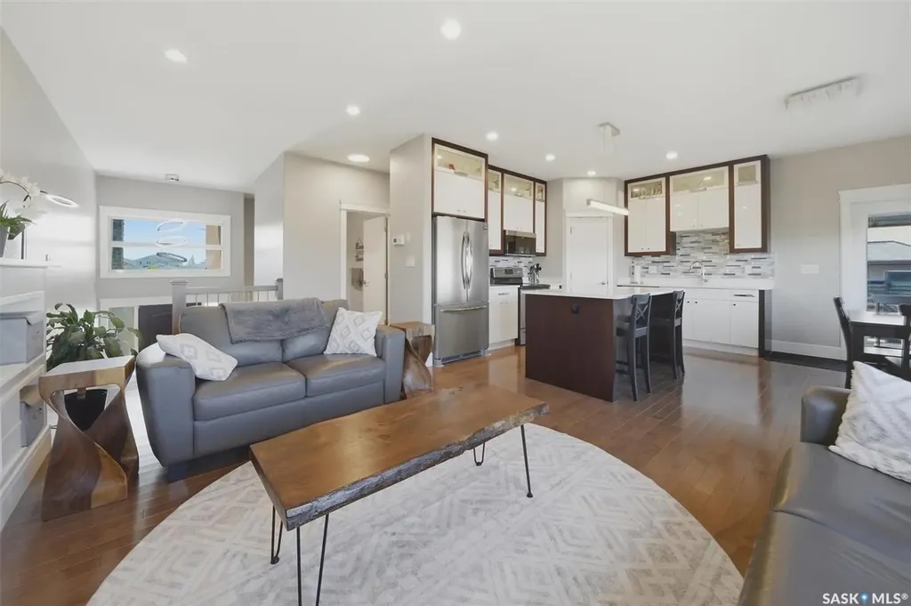 238 Gillies Street Saskatoon SK S7V 0J7