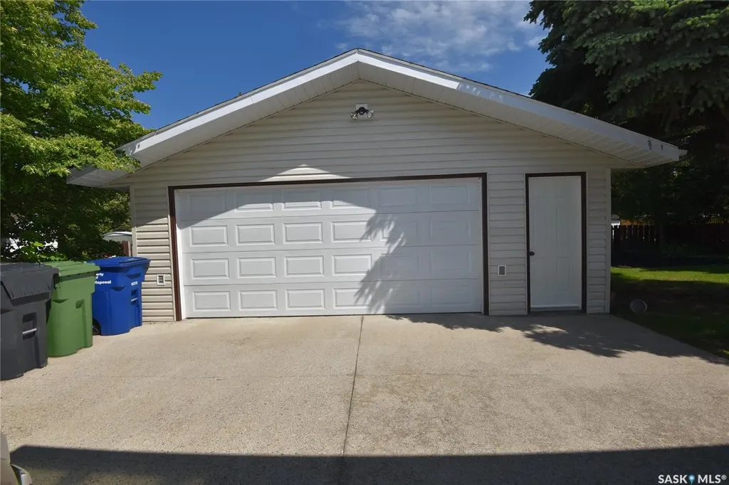 309 Watson Crescent Nipawin SK S0E 1E0