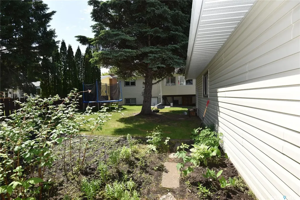 309 Watson Crescent Nipawin SK S0E 1E0