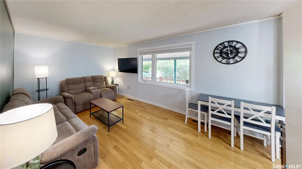 16 Cecil Crescent Regina SK S4T 5Y5