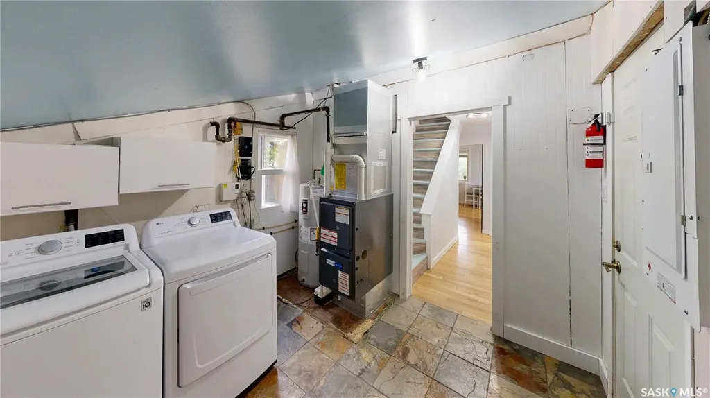 16 Cecil Crescent Regina SK S4T 5Y5