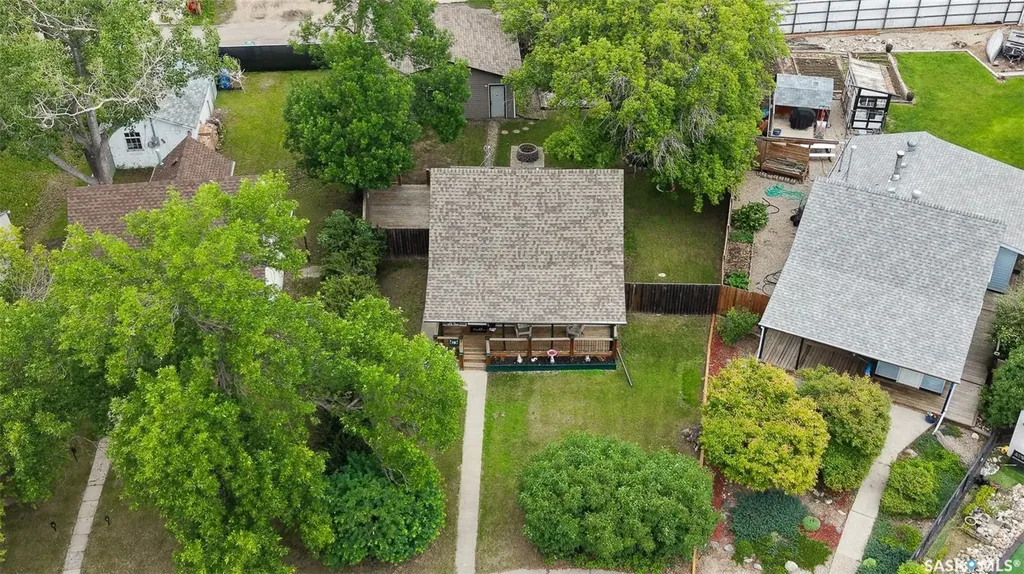 16 Cecil Crescent Regina SK S4T 5Y5