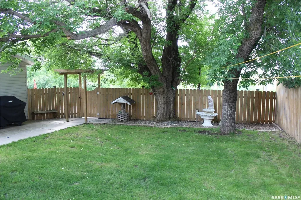 130 Mcdonald Road Estevan SK S4A 0B8
