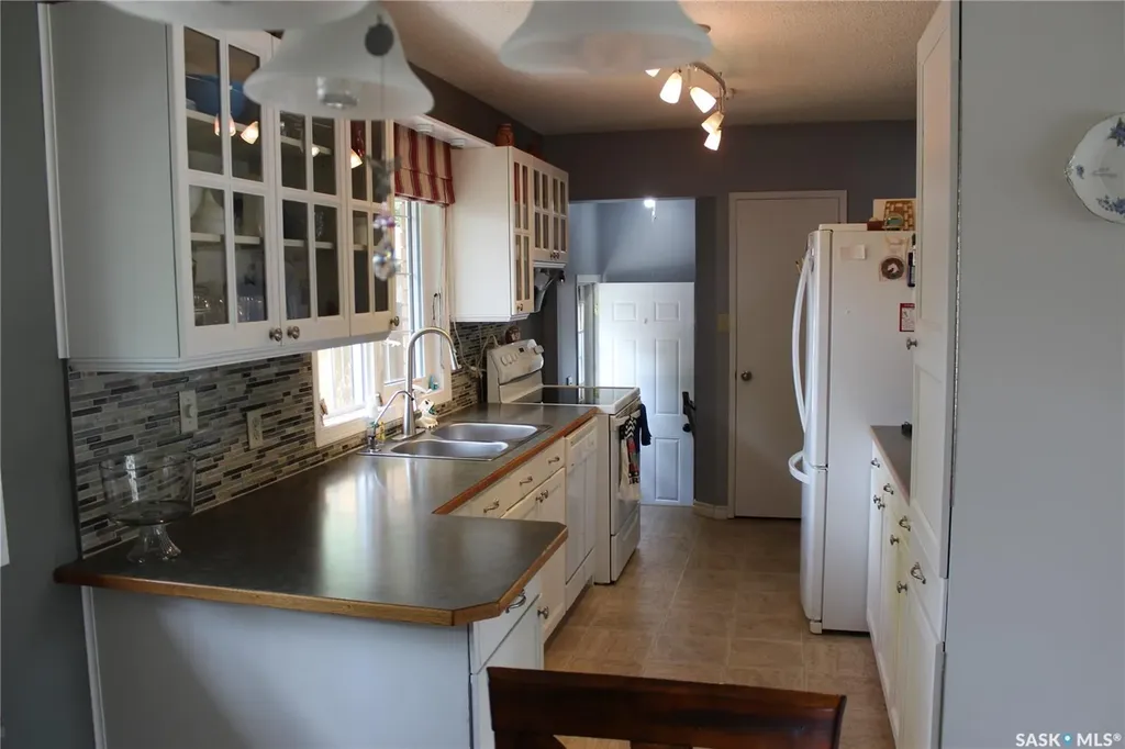 130 Mcdonald Road Estevan SK S4A 0B8