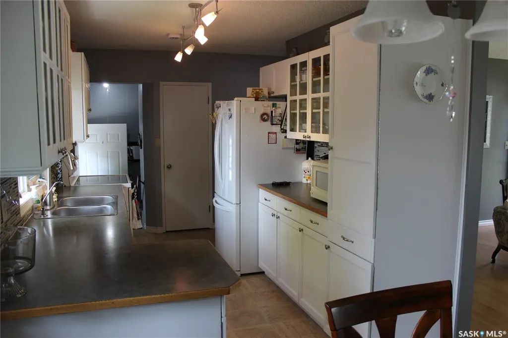 130 Mcdonald Road Estevan SK S4A 0B8